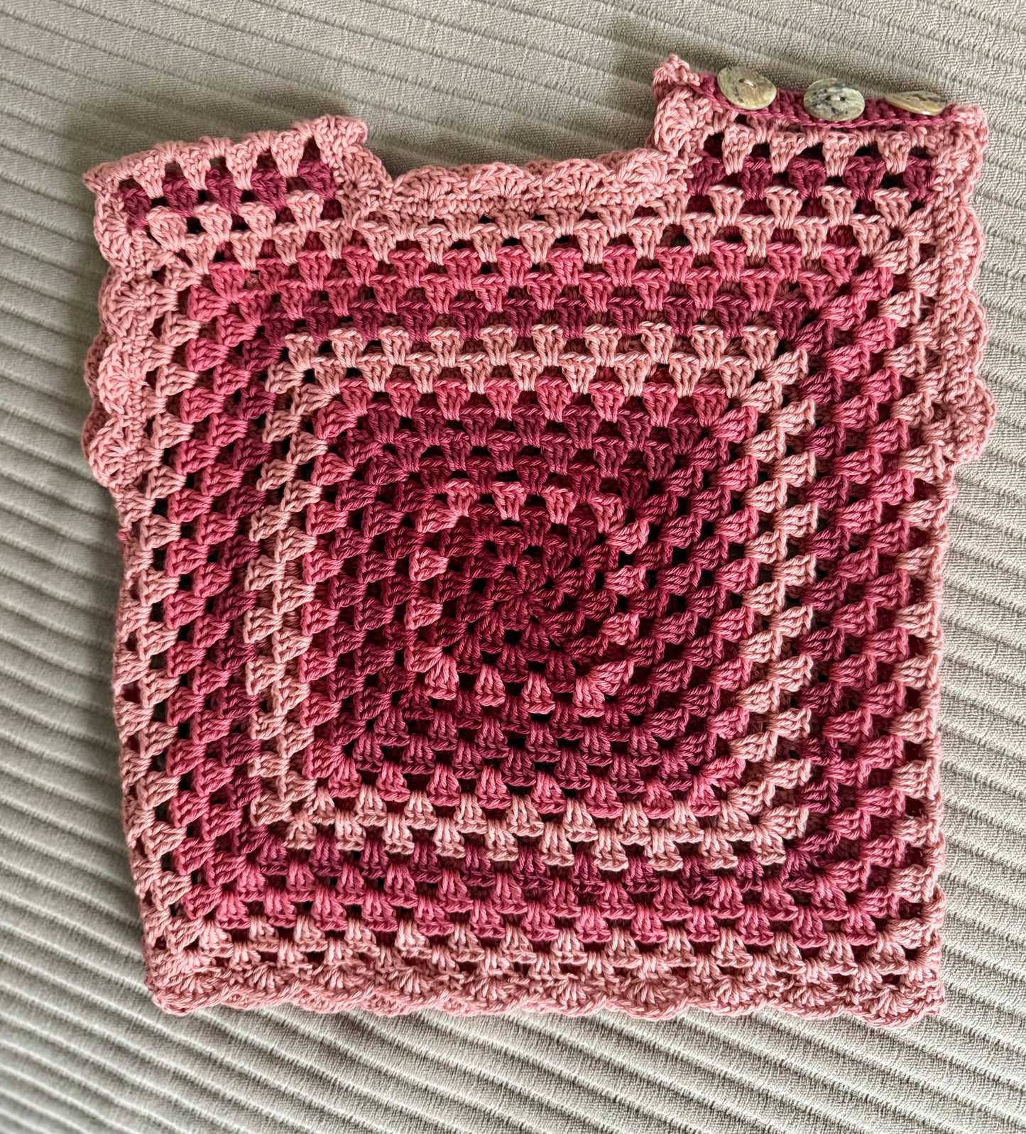 Delphine Vest